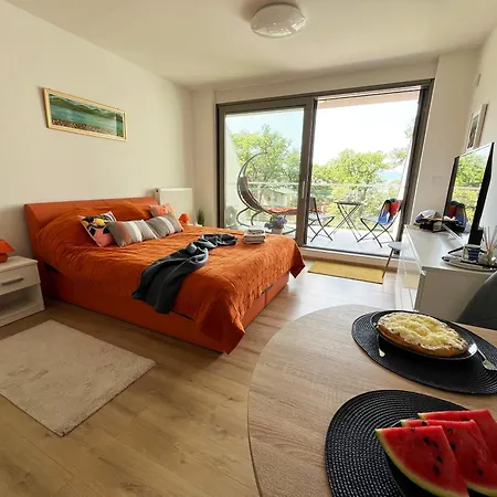 Cosy With Views